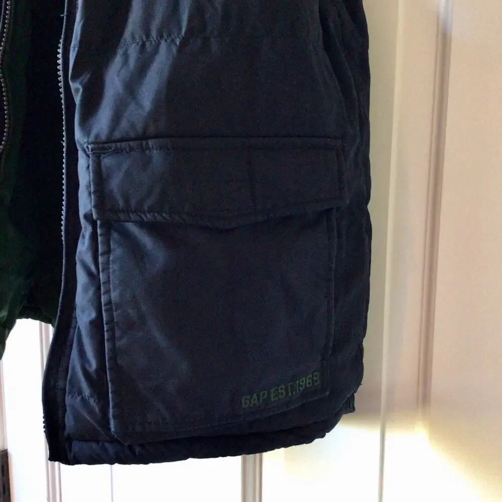 Gap Kids Reversible Puffer Vest size L(10)